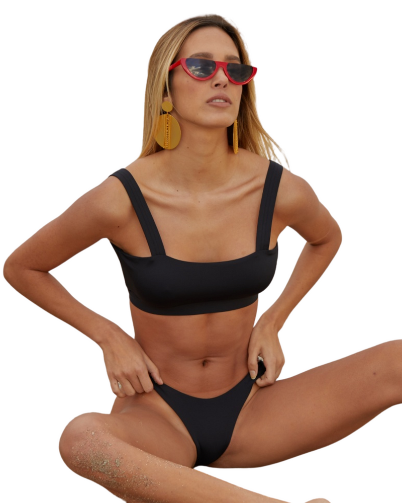 Supportive Black Bathing Suit Top